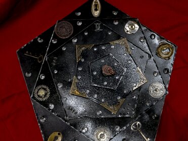 Time Travelers Clock This time traveling, 5th dimensional clock was a birthday gift.
