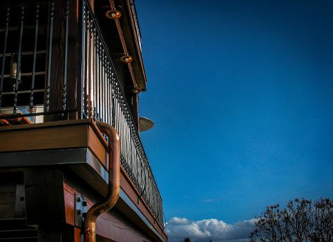 V- Outdoor Rail- 2010-03