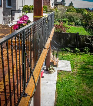 V- Outdoor Rail- 2010-10
